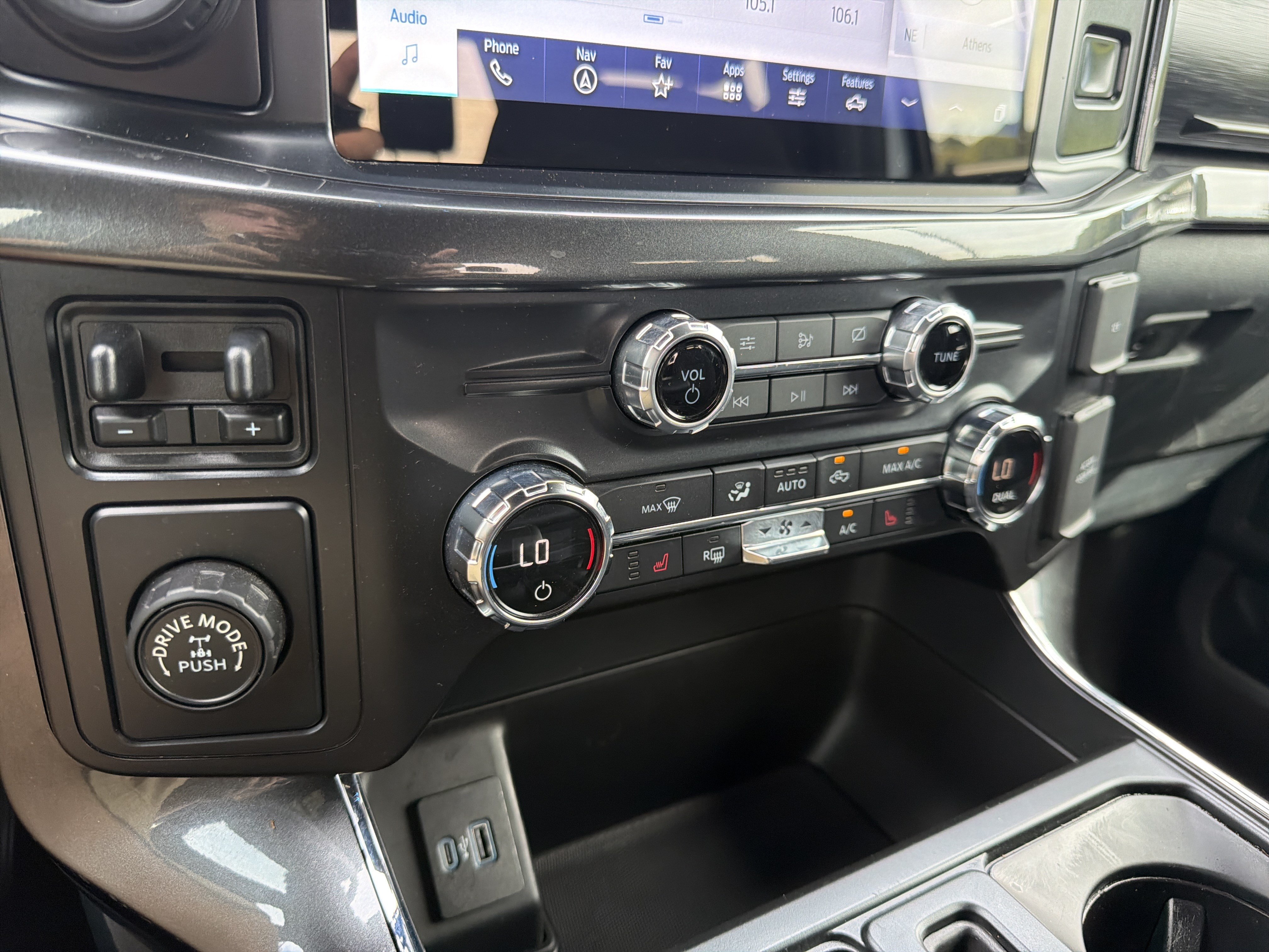 Used 2021 Ford F150 XLT w/ Equipment Group 302A High RWD image 7