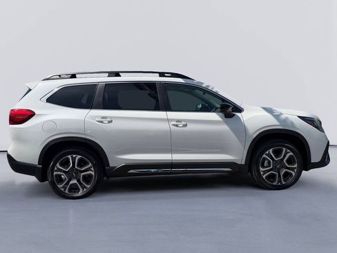 New 2026 Subaru Ascent Limited AWD/4WD image 2