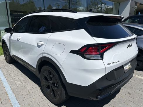 Used 2025 Kia Sportage X-Line w/ Premium Package image 5