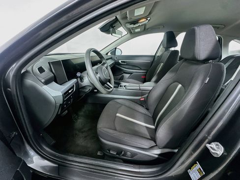 Used 2025 Hyundai Sonata SEL FWD image 13