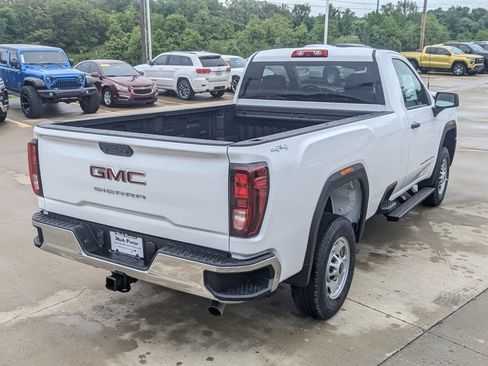 New 2025 GMC Sierra 2500 Pro w/ Convenience Package image 7