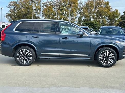 Certified 2023 Volvo XC90 T8 Plus image 2
