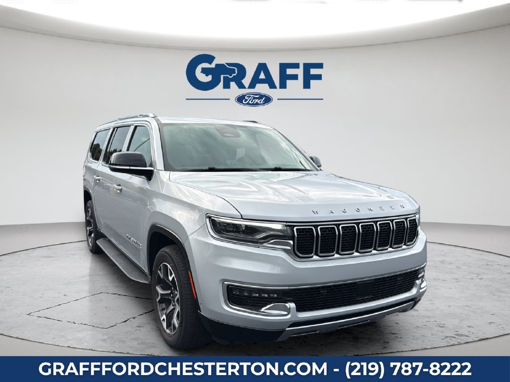 Used 2024 Jeep Wagoneer L Series III AWD/4WD image 4