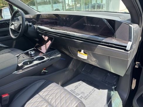 New 2026 Cadillac Escalade IQ Sport 1 image 21