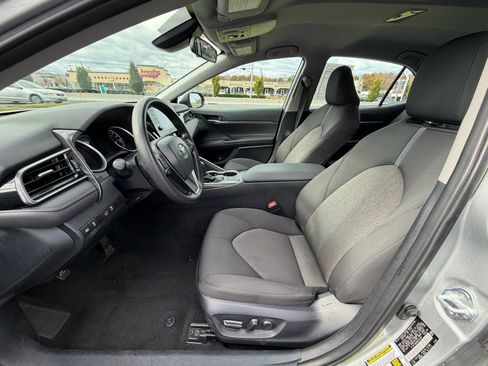 Used 2024 Toyota Camry LE image 14