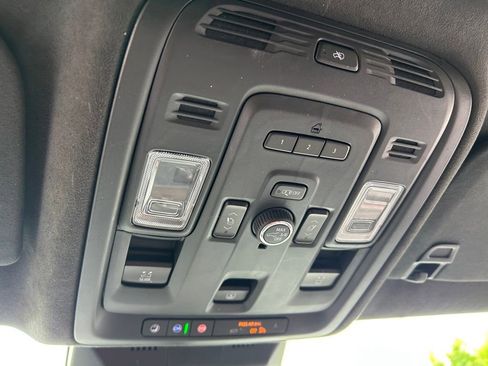 Used 2021 Cadillac Escalade Sport Platinum w/ Heavy-Duty Trailer Package AWD/4WD image 65