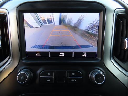 Used 2022 Chevrolet Silverado 2500 LTZ image 27