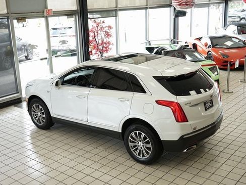 Used 2017 Cadillac XT5 Luxury w/ Driver Awareness Package image 54