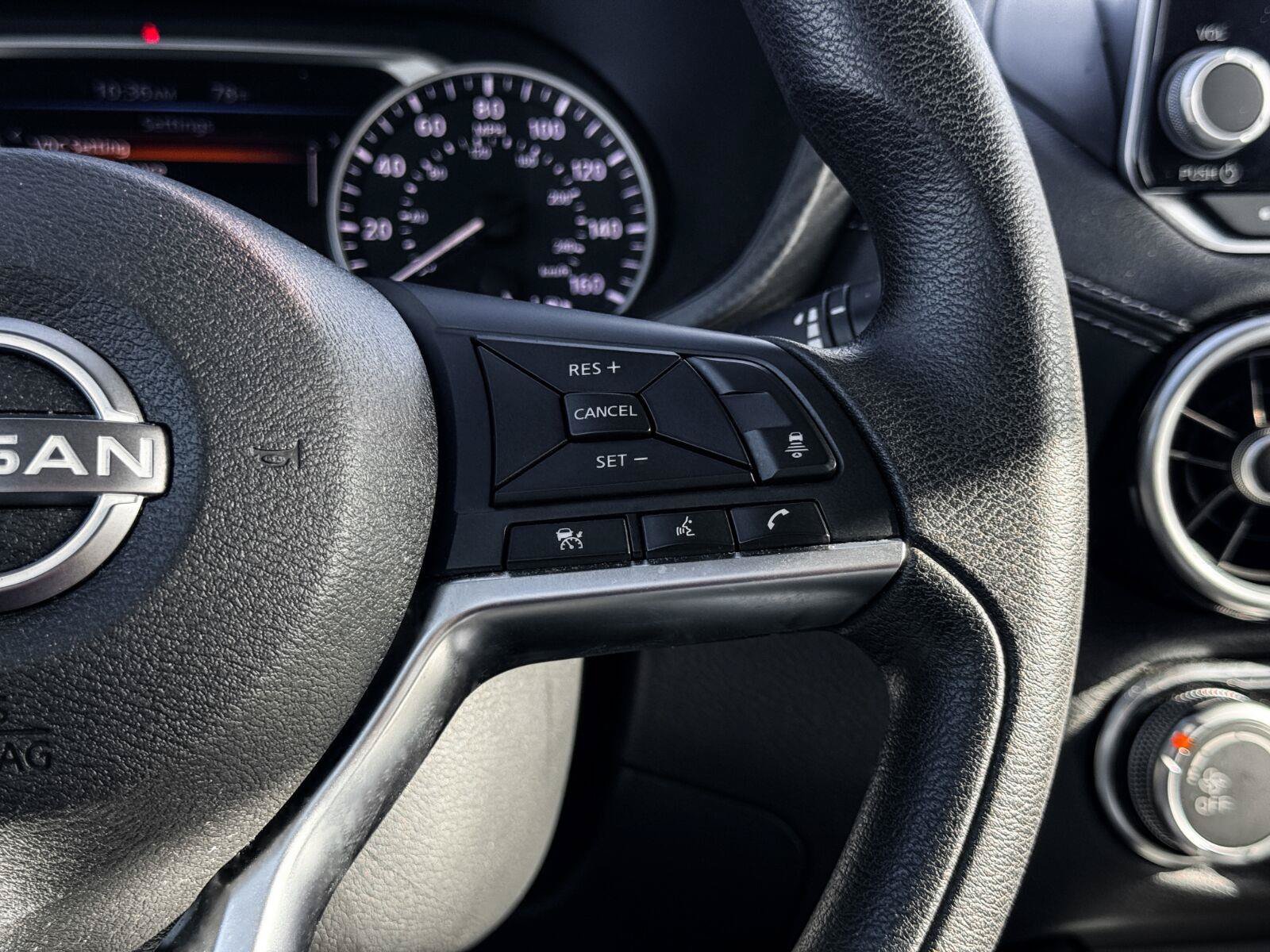Used 2024 Nissan Sentra SV FWD image 18
