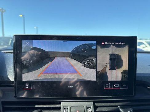 Used 2021 Audi Q5 Premium Plus w/ Premium Plus Package image 20