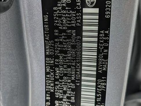 Used 2025 Toyota Camry SE image 24