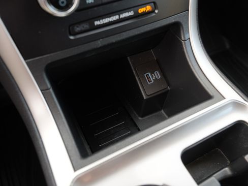 Used 2024 Ford Edge SEL w/ Convenience Package image 33