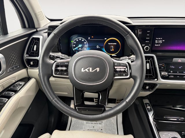 Certified 2023 Kia Sorento SX Prestige AWD/4WD image 12