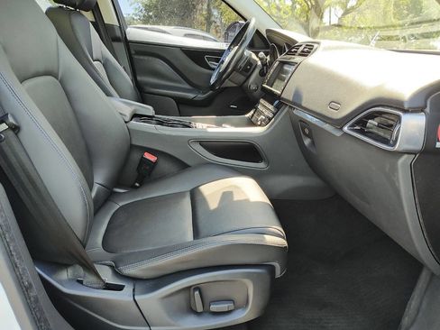 Used 2017 Jaguar F-PACE Premium AWD/4WD image 58