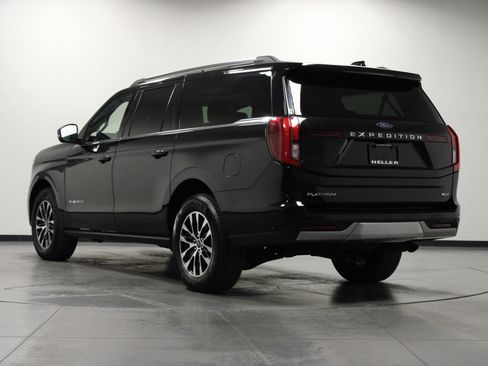Used 2025 Ford Expedition Max Platinum AWD/4WD image 6