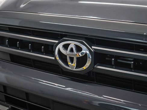 Used 2025 Toyota 4Runner SR5 image 7