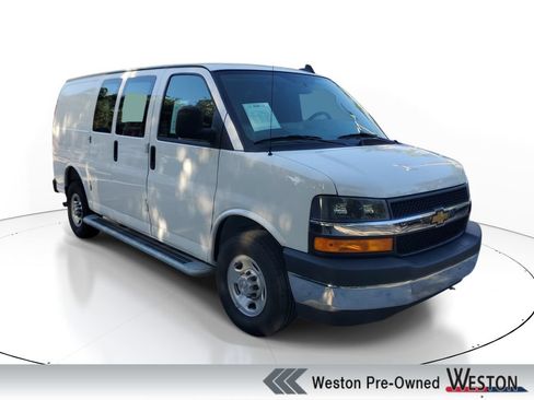 Used 2025 Chevrolet Express 2500 w/ Driver Convenience Package RWD image 1