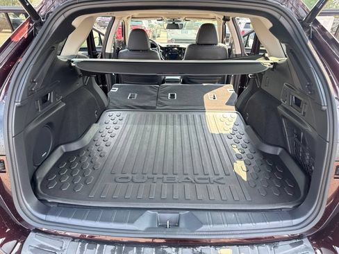 Used 2024 Subaru Outback Limited XT AWD/4WD image 17