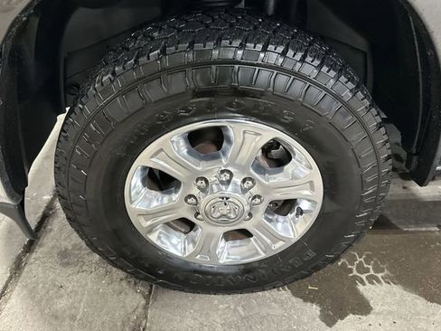 Used 2019 RAM 2500 Big Horn image 22
