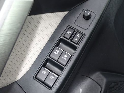 Used 2017 Subaru Forester 2.5i Limited w/ Protection Package #2 image 13