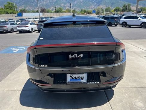 Used 2022 Kia EV6 Wind AWD/4WD image 4