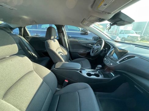 Used 2023 Chevrolet Malibu LT FWD image 8
