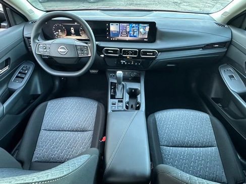 Used 2026 Nissan Sentra SV w/ Floor Mat Package FWD image 28