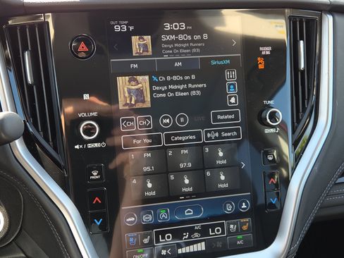 Used 2025 Subaru Outback Touring XT w/ Popular Package #2 image 30