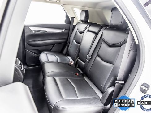 Used 2018 Cadillac XT5 Luxury w/ Driver Awareness Package image 31
