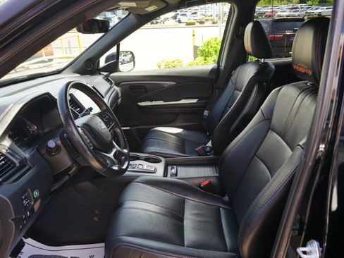 Used 2022 Honda Passport TrailSport image 15