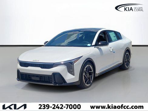 New 2026 Kia K4 GT-Line Turbo FWD image 3