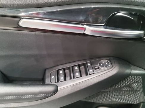 Used 2023 Kia Seltos S FWD image 28