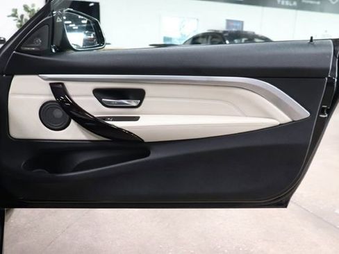 Used 2020 BMW 440i xDrive Convertible w/ M Sport Package AWD/4WD image 29