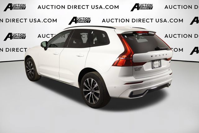 Used 2024 Volvo XC60 B5 Plus AWD/4WD image 41