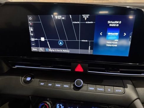 New 2025 Hyundai Elantra SEL image 21