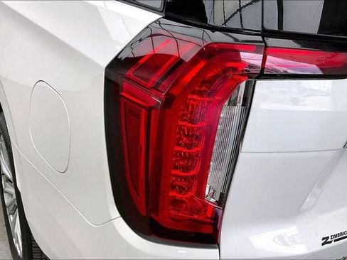 Certified 2024 GMC Yukon Denali w/ Denali Reserve Package AWD/4WD image 27