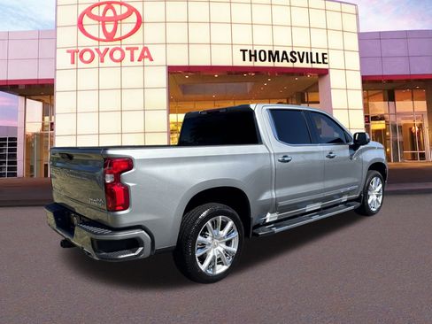 Used 2024 Chevrolet Silverado 1500 High Country w/ High Country Premium Package image 5