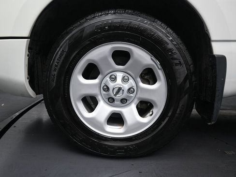 Used 2021 Nissan Titan S w/ S Utility Package image 32