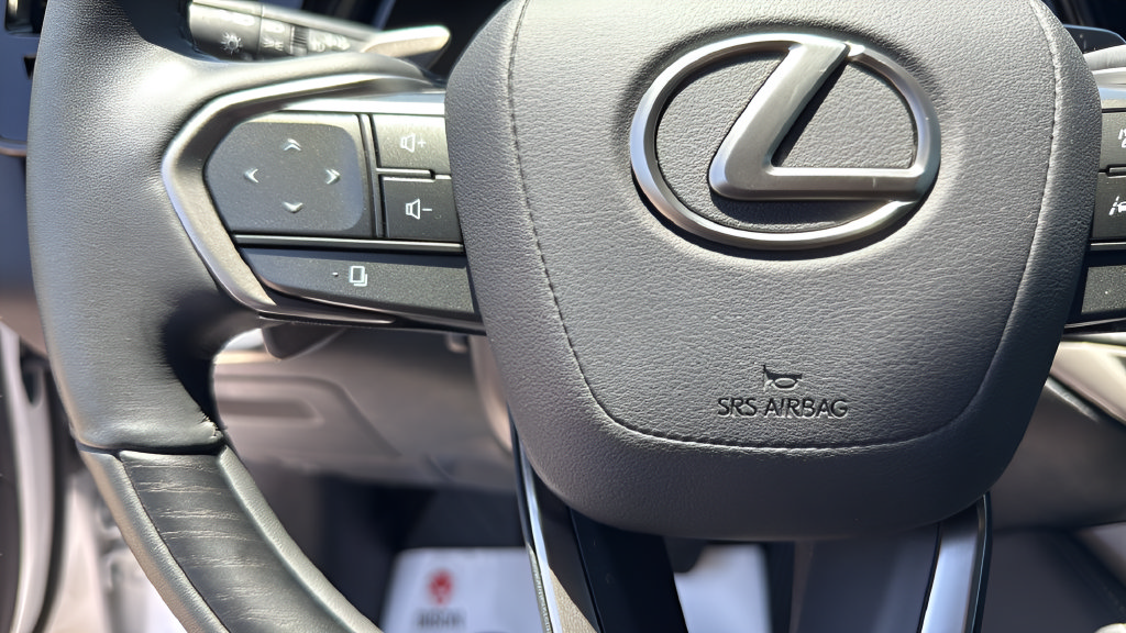Used 2024 Lexus RX 350 w/ Convenience Package AWD/4WD image 16