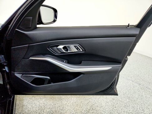 Used 2022 BMW 330i 330i w/ Driving Assistance Package image 22