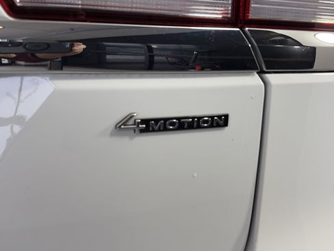 Used 2023 Volkswagen Atlas SE image 19