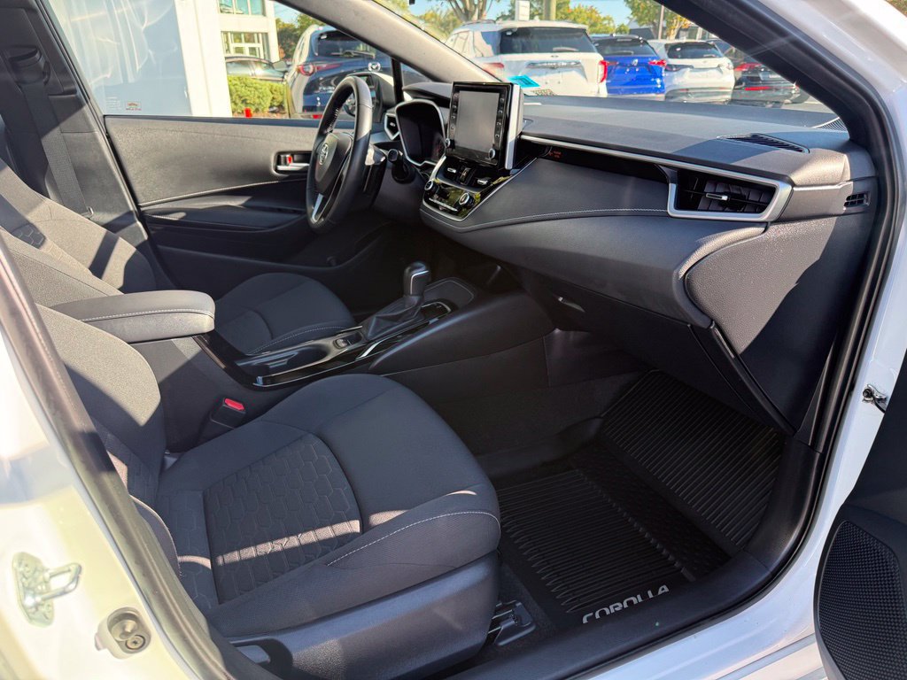 Used 2021 Toyota Corolla SE FWD image 22