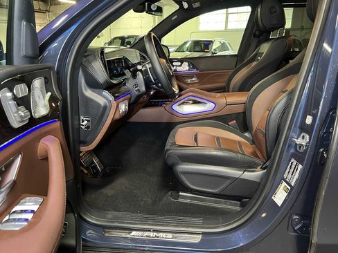 Certified 2024 Mercedes-Benz GLS 63 AMG 4MATIC image 25