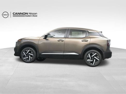 New 2026 Nissan Kicks SV w/ SV Premium Package FWD image 23