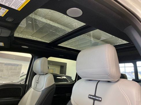 New 2023 Ford F150 Lightning Platinum image 25