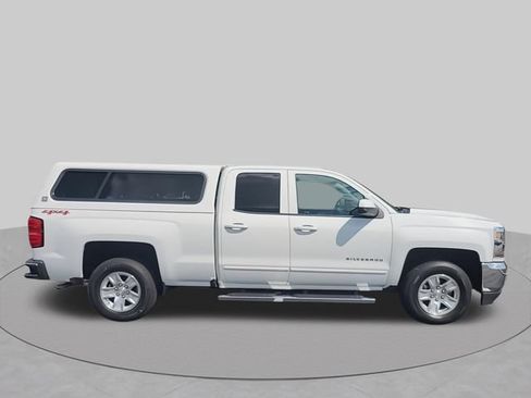 Used 2017 Chevrolet Silverado 1500 LT w/ All Star Edition AWD/4WD image 10