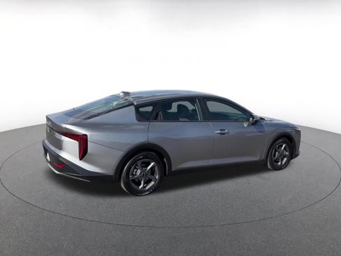 Used 2026 Kia K4 FWD image 14