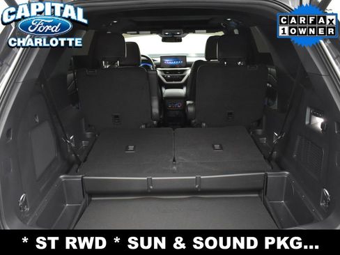 Used 2025 Ford Explorer ST w/ Sun And Sound Package image 10