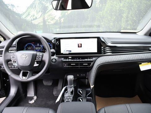 New 2026 Toyota Camry XLE image 9