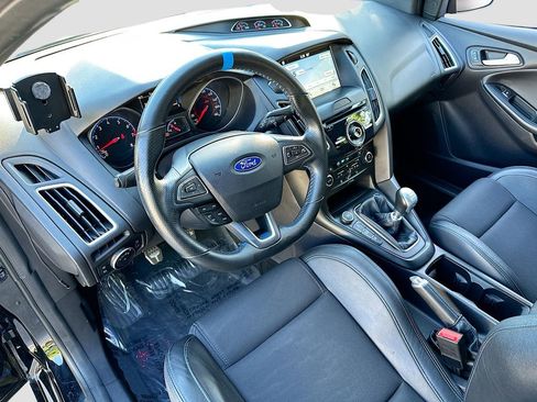 Used 2016 Ford Focus RS image 2
